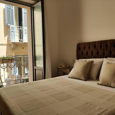 Carlo'S Rooms ตราปานี ภายนอก รูปภาพ